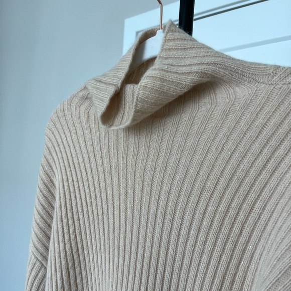 NWT Cream Knit Sweater - Picture 2 of 4